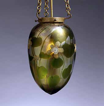 Tiffiny opalescent hanging globe